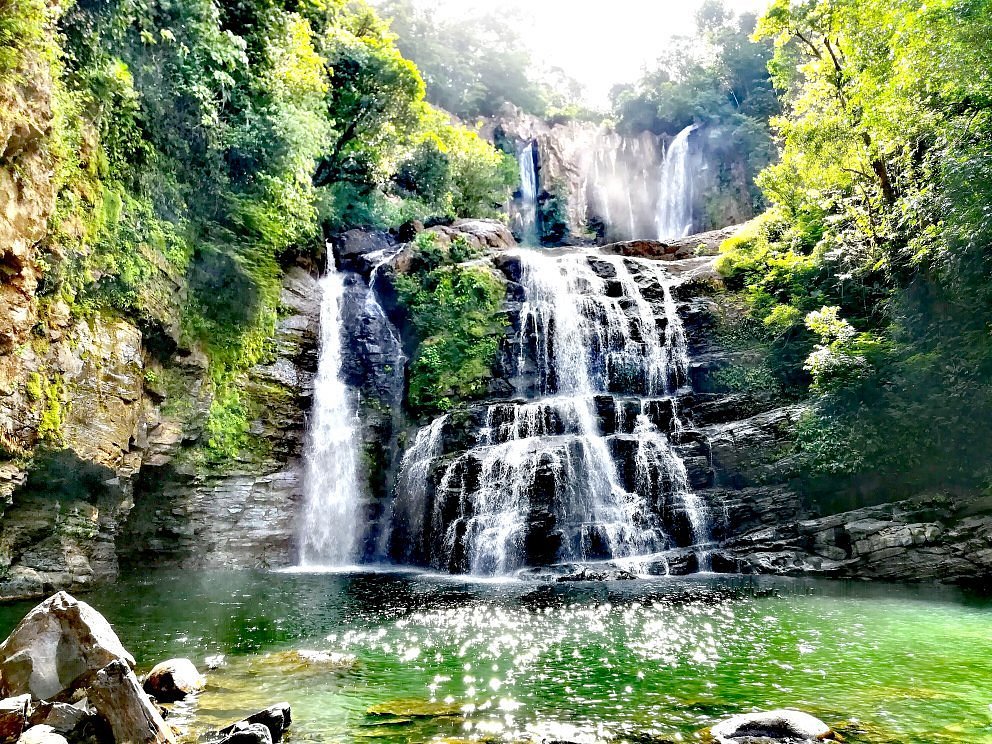 Hike to Nauyaca Waterfalls in Uvita Costa Rica